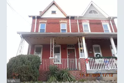 1224 E 11th Street, Crum Lynne, PA 19022 - Photo 1