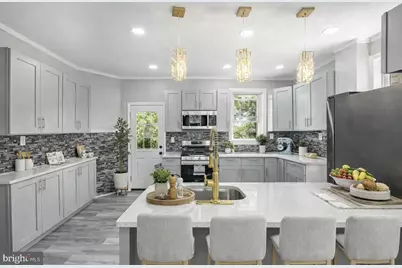 307 Poplar Street, Darby, PA 19023 - Photo 1