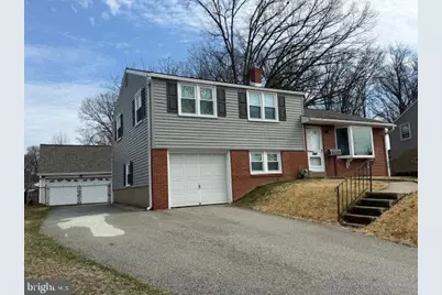 902 Eisenhower Avenue, Woodlyn, PA 19094 - Photo 1