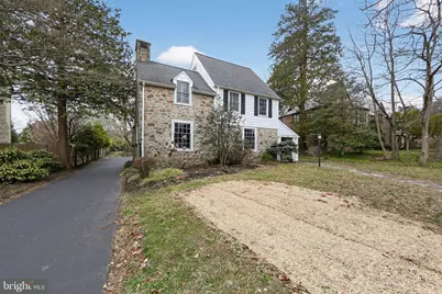 306 Windsor Avenue, Wayne, PA 19087 - Photo 1