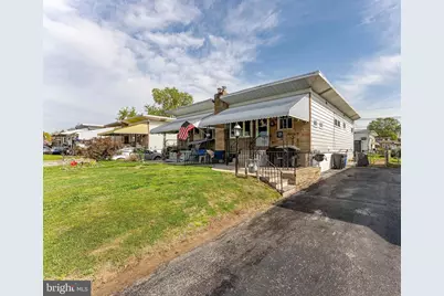 218 Hoffman Road, Ridley Park, PA 19078 - Photo 1