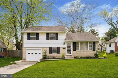 2920 Larkspur Lane, Secane, PA 19018 - Photo 1