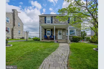 903 Penn Avenue, Drexel Hill, PA 19026 - Photo 1