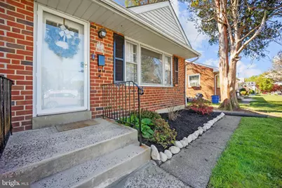 608 8th Avenue, Folsom, PA 19033 - Photo 1
