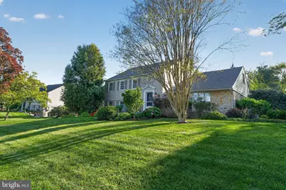 307 Colonial Drive, Wallingford, PA 19086 - Photo 1