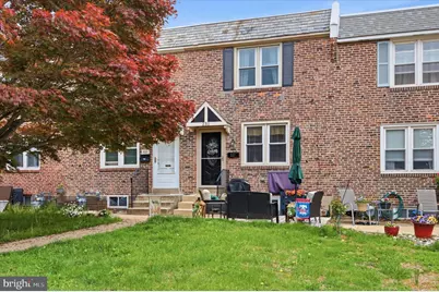 231 N Bishop Avenue, Clifton Heights, PA 19018 - Photo 1