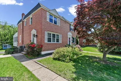 302 Lakeview Drive, Ridley Park, PA 19078 - Photo 1