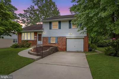 2916 Larkspur Lane, Secane, PA 19018 - Photo 1