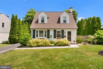 419 Locust Road, Wayne, PA 19087 - Photo 1