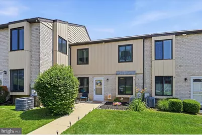 5200 Hilltop Drive #J4, Brookhaven, PA 19015 - Photo 1