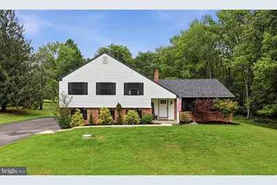 19 Elaine Drive, Thornton, PA 19373 - Photo 1