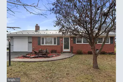 64 W Walter Avenue, Greencastle, PA 17225 - Photo 1