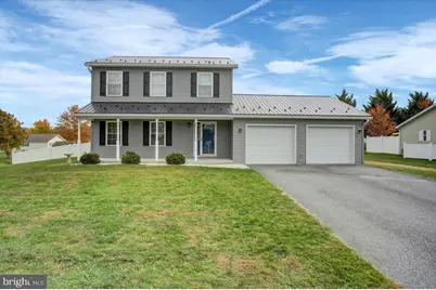 162 Hampton Drive, Chambersburg, PA 17202 - Photo 1