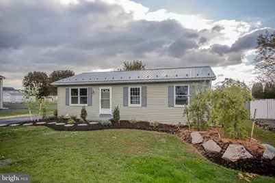 84 Sunset Avenue, Chambersburg, PA 17202 - Photo 1