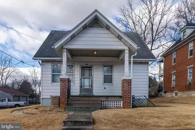 18 Tritle Avenue, Waynesboro, PA 17268 - Photo 1