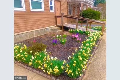 337 S 6th Street, Chambersburg, PA 17201 - Photo 1
