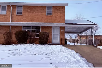 631 Hollywell Avenue, Chambersburg, PA 17201 - Photo 1