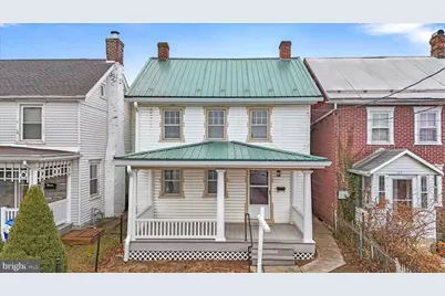 129 E Franklin Street, Greencastle, PA 17225 - Photo 1