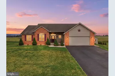 570 Starr Avenue, Chambersburg, PA 17202 - Photo 1