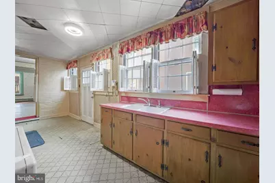 141 S Washington Street, Greencastle, PA 17225 - Photo 6
