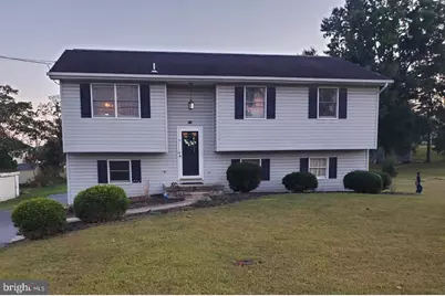 516 Hamilton Avenue, Chambersburg, PA 17202 - Photo 1