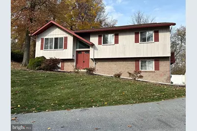 2776 Stevens Summit Drive, Columbia, PA 17512 - Photo 1