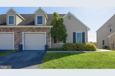 587 Farmview Lane, Mount Joy, PA 17552 - Photo 1