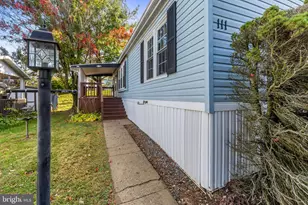 111 Pheasant Ridge Cir, Lancaster, PA 17603 - Photo 2