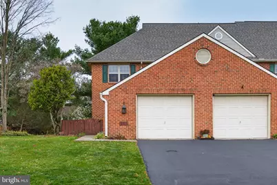 213 Pine Bridge Lane, Lancaster, PA 17603 - Photo 1