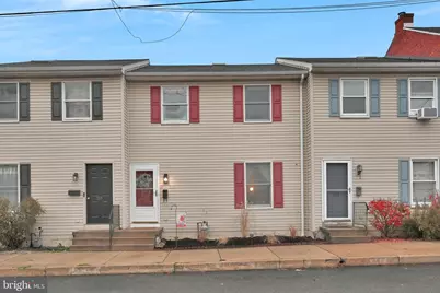 157 S 4th Street, Columbia, PA 17512 - Photo 1