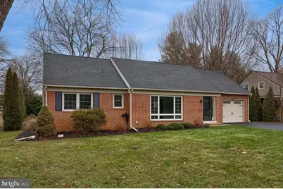 109 Woodlawn Drive, Willow Street, PA 17584 - Photo 1