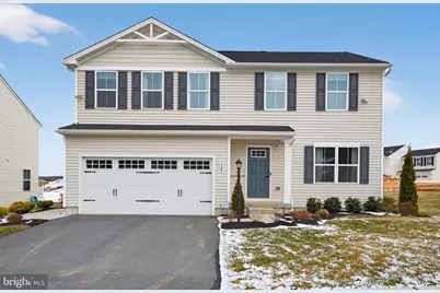 328 Creekside Drive, New Providence, PA 17560 - Photo 1