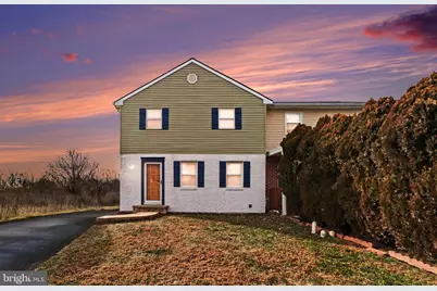 438 Larkspur Loop, Lancaster, PA 17602 - Photo 1