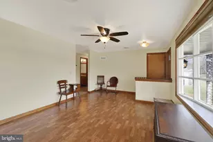 5864 Geneva Dr, East Petersburg, PA 17520 - Photo 4