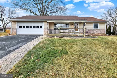 5864 Geneva Drive, East Petersburg, PA 17520 - Photo 1