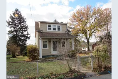 8 Fairview Avenue, Bausman, PA 17504 - Photo 1