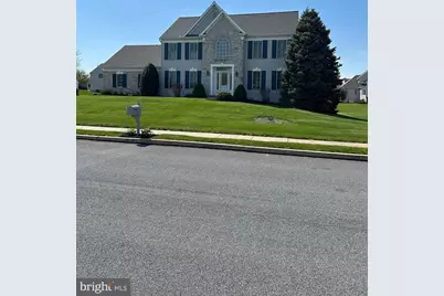 527 Peace Avenue, Mount Joy, PA 17552 - Photo 1