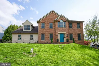 354 W Charlotte Street, Millersville, PA 17551 - Photo 1