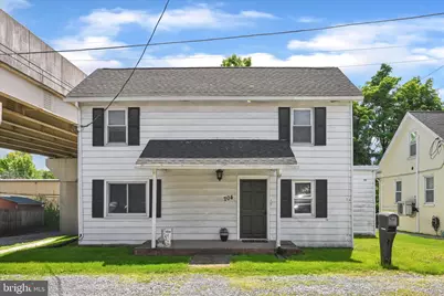 704 Square Street, Mount Joy, PA 17552 - Photo 1