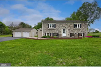 1074 Hearthstone Road, Lancaster, PA 17603 - Photo 1