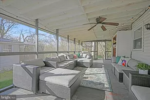 3 Greenlawn Dr, Bird in Hand, PA 17505 - Photo 6