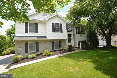 613 Mallard Drive, Manheim, PA 17545 - Photo 1
