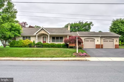208 Penn Avenue, Ephrata, PA 17522 - Photo 1