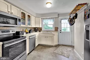 2145 Fruitville Pike, Lancaster, PA 17601 - Photo 10