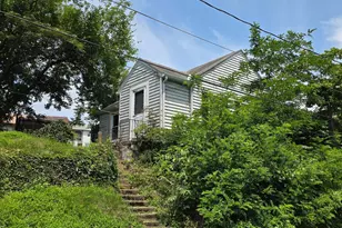 317 E Washington St, Elizabethtown, PA 17022 - Photo 2
