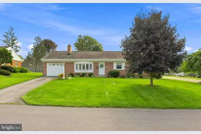 1631 Sunset Avenue, Lancaster, PA 17601 - Photo 1