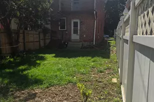 637 S West End Ave, Lancaster, PA 17603 - Photo 2