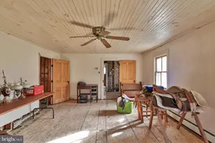 8659 Allemaengel Rd, Kempton, PA 19529 - Photo 32