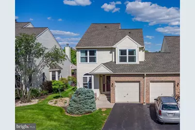 323 Surrey Place, Macungie, PA 18062 - Photo 1