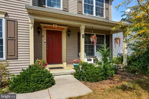 7 Finch Dr, Lebanon, PA 17042 - Photo 2